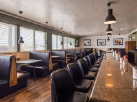 Best Western Paradise Inn  Resort Hotels in Fillmore