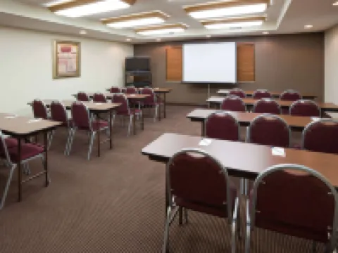 AmericInn by Wyndham Thief River Falls Hotels in Pennington County