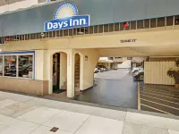 Days Inn by Wyndham San Francisco - Lombard Hôtels à proximité de : Plage de Baker