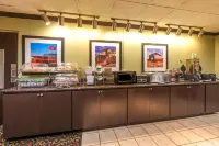 Baymont by Wyndham Amarillo East - breakfast
