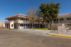 Motel 6 Barstow, CA