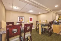 La Quinta Inn by Wyndham Toledo Perrysburg - Frühstück