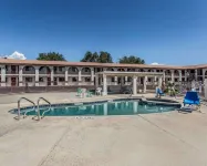 Rodeway Inn Hurricane - Zion National Park Area - Uima-altaat