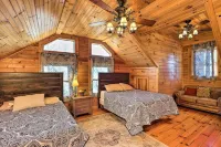 Bryson City Cabin w/ Private Hot Tub & Game Room - Kæledyr tilladt