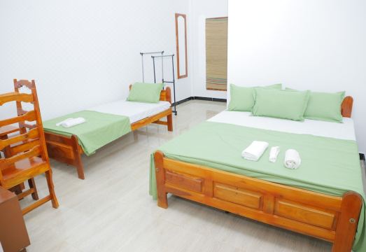 Amis Hotel & Restaurant Hotel Overview