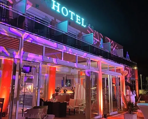 Hotel la Potiniere Hotels in Hyeres