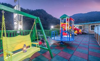 Gapyeong Shinbi Kids Pool Villa