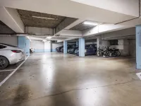 ホテル ニース リビエラ - 駐車場
