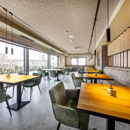 People's Hotel