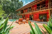 Village la Dolce Vita Com Club e Quadra de Beach Tennis - Villas