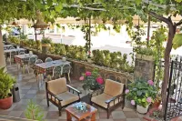 Hotel Dost - Mountain view