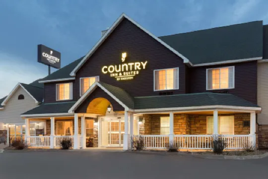 利特爾福爾斯麗怡酒店