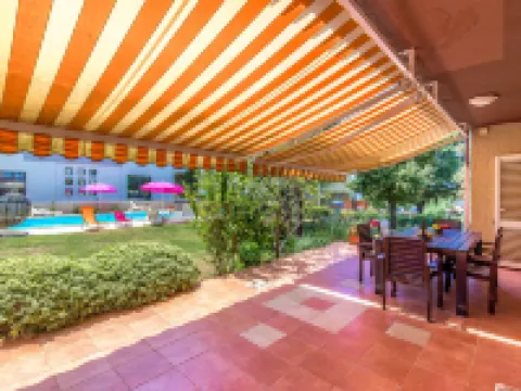 Silva Hotels in Peroj