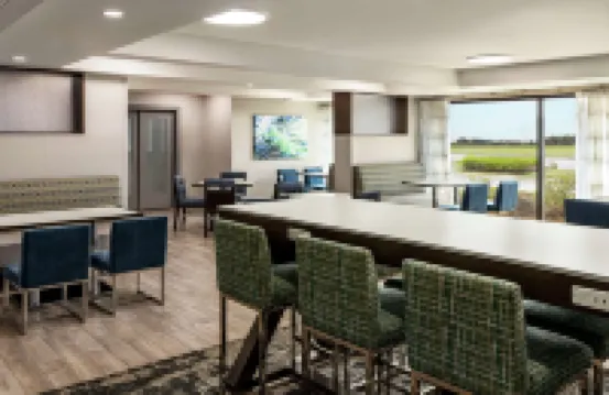 芝加哥奧黑爾國際機場歡朋酒店