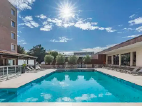 Best Western Marseille Aeroport Hotels in Vitrolles