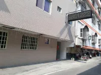Seven Stars Hotel