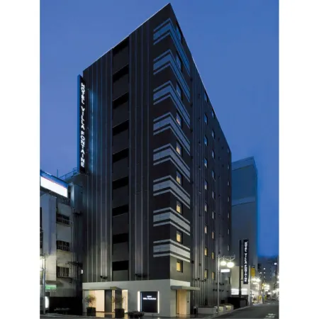 Hotel Villa Fontaine Tokyo-Shinjuku Отели рядом с достопримечательностью «Железнодорожная станция Тотёмаэ»