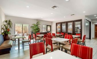 Comfort Suites at WestGate Mall