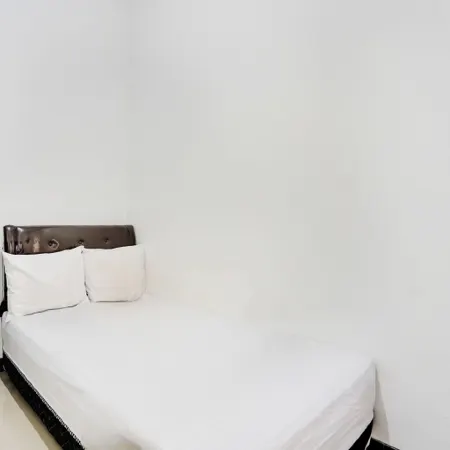 Boarding House Gresik Syariah Отели в г. округ Гресик