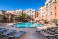 SpringHill Suites Phoenix Glendale Sports & Entertainment District - Rooftop Pools