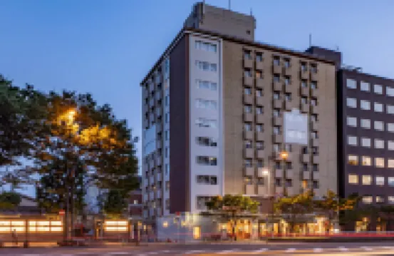 هوتل جيموند كيوتو Hotels near محطة ماروتاماتشي