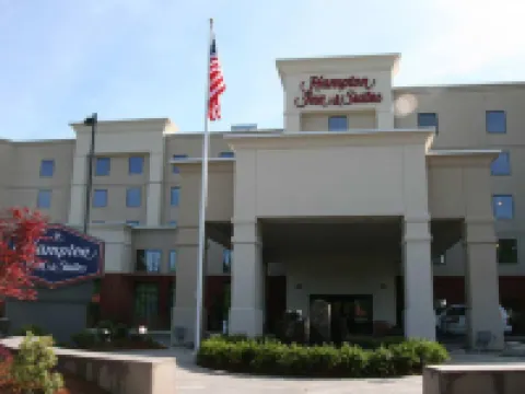 ハンプトン イン & スイーツ シアトル - エアポート / 28 アベニュー シータックのホテル