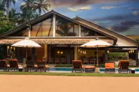 Kamili Beach Hotel Hotels near Future Leaders