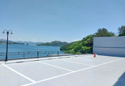 3. 창원 마산 바다..