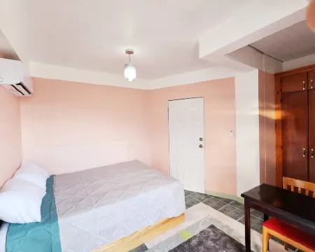 C & M 套房，你在城市中的避風港 羅索酒店