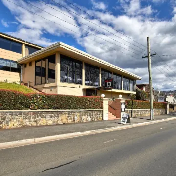 Commodore Regent Hotels near Boags Brewery