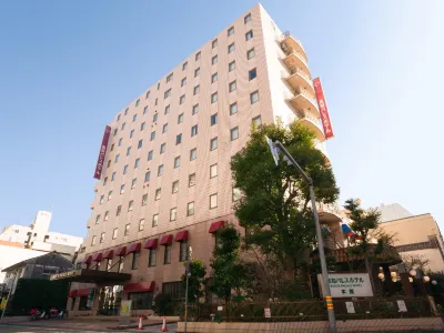 高知皇宮飯店 南風附近的飯店