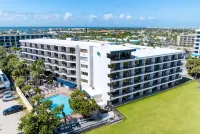 La Quinta Inn & Suites by Wyndham Cocoa Beach Oceanfront