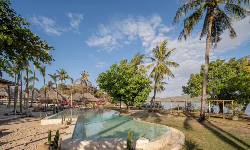 Bleu Mathis Gili Asahan