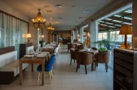 Hotel Horitzó by Pierre & Vacances - breakfast