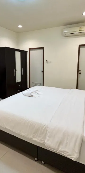 สแตนดาร์ดอะพาร์ตเมนต์