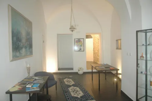 Yhomisus B&B Hotels in Comiso