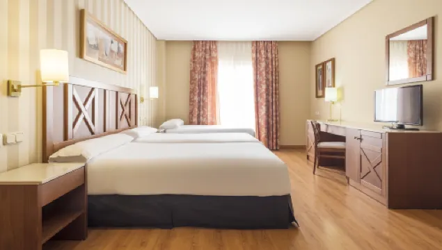 Hotel ILUNION Alcora Sevilla Destacadas Photos