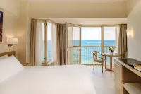 The Diplomat Hotel