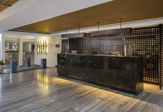 어웨이 발리 레기안 카마킬라