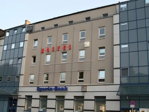 Babelfish Hostel Отели в г. Вюрцбург