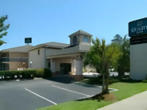 Quality Inn Goose Creek - Charleston Hotel di Berkeley County