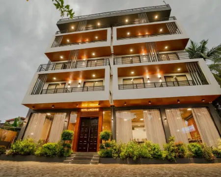 青檸機場中轉酒店 尼甘布酒店