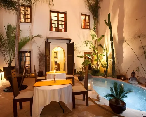 Riad les Ammonites and Spa Hotels near Rahba Kedima Square