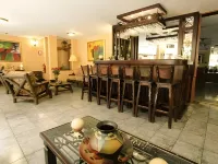 茹尼斯飯店 - 酒吧