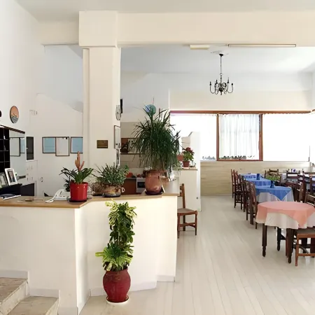 Hotel Meltemi