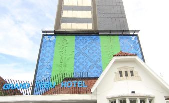 Grand Tebu Hotel