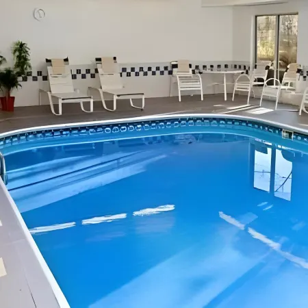Fairfield Inn & Suites Canton