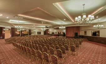 Delphin Palace Hotel