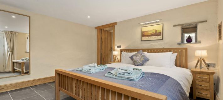 Awel y Môr - 3 Bedroom Cottage - Whitesands Hotels in Saint Davids