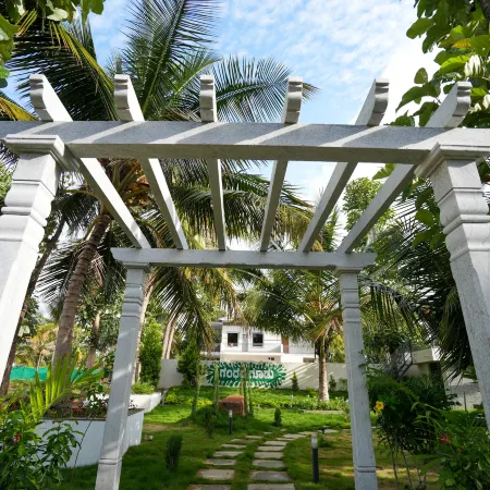 Gandhada Goodu Retreat